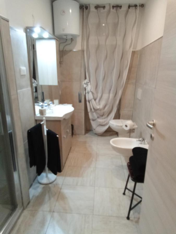 Katrin Luxury Hotel Верона Екстериор снимка