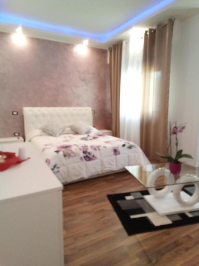 Katrin Luxury Hotel Верона Екстериор снимка