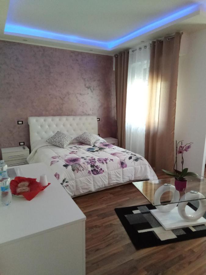 Katrin Luxury Hotel Верона Екстериор снимка