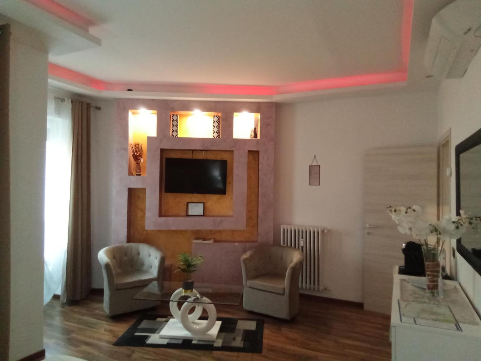 Katrin Luxury Hotel Верона Екстериор снимка
